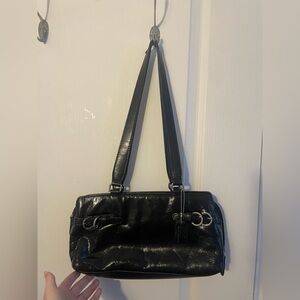 Elegant Black Leather Handbag